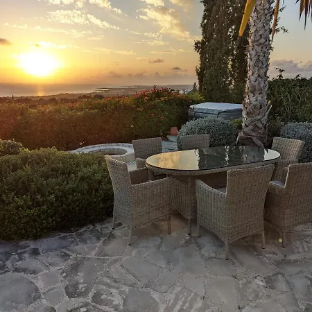 Villa Pontus - Stunning Views & Privacy In Beautiful Garden With Pool & Hot Tub Kuklia Zewnętrze zdjęcie