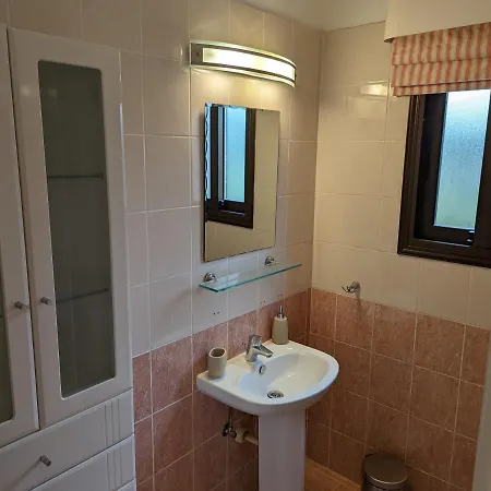 Villa Pontus - Stunning Views & Privacy In Beautiful Garden With Pool & Hot Tub Kuklia Zewnętrze zdjęcie